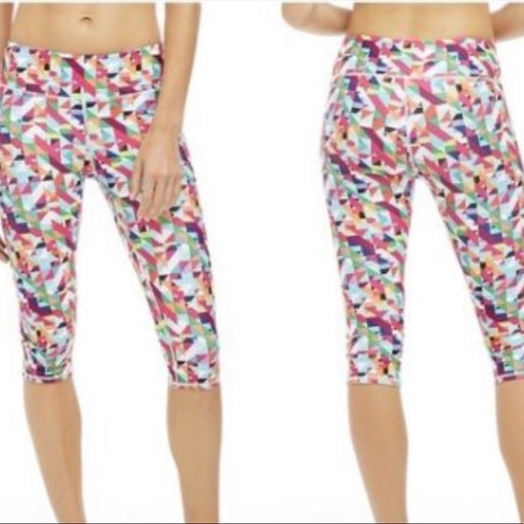 Fabletics multi colored geometric capris. XXS - Picture 2 of 10
